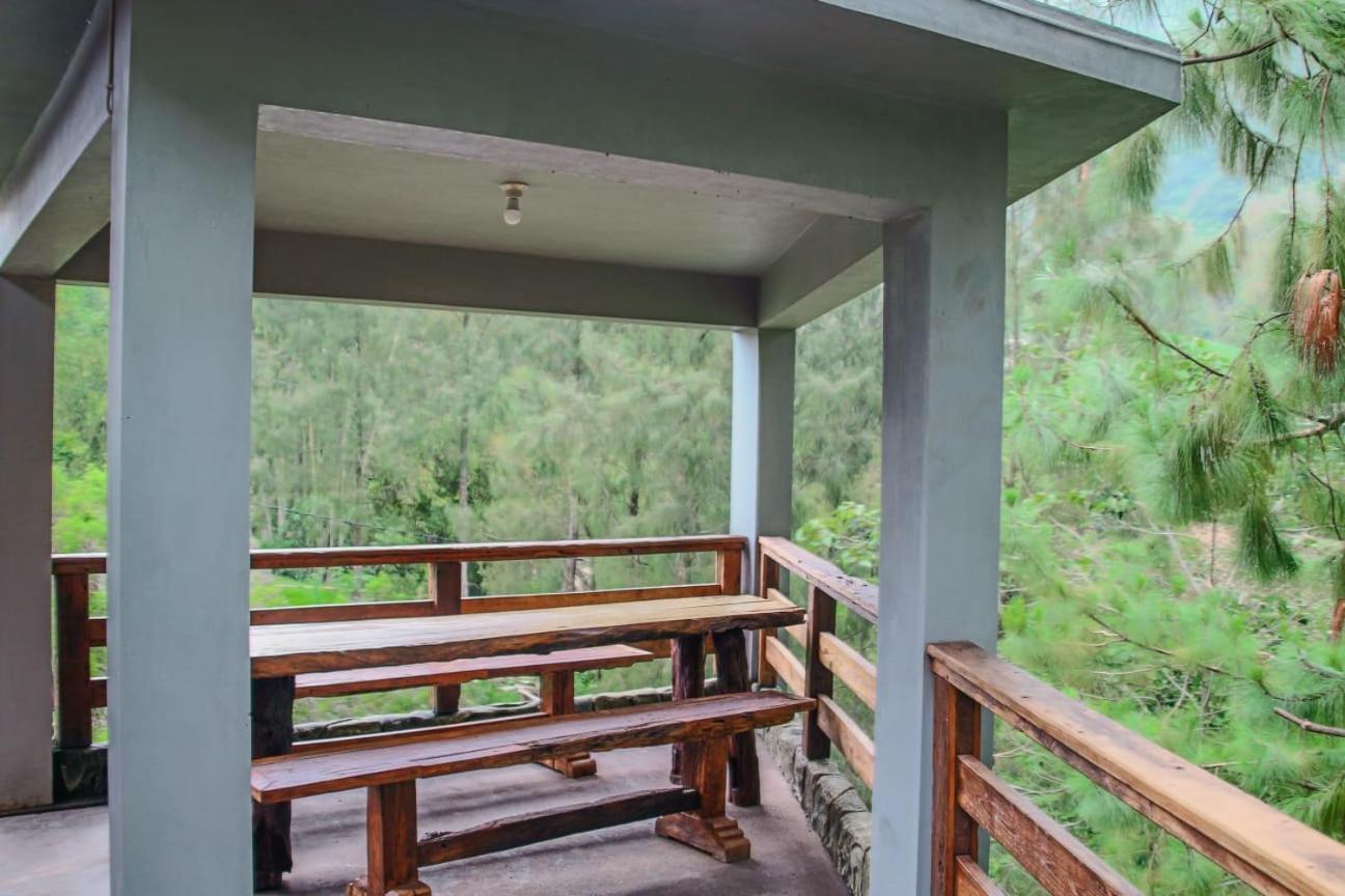 Villa Omah Kayu Bromo Ngadisari Exterior foto